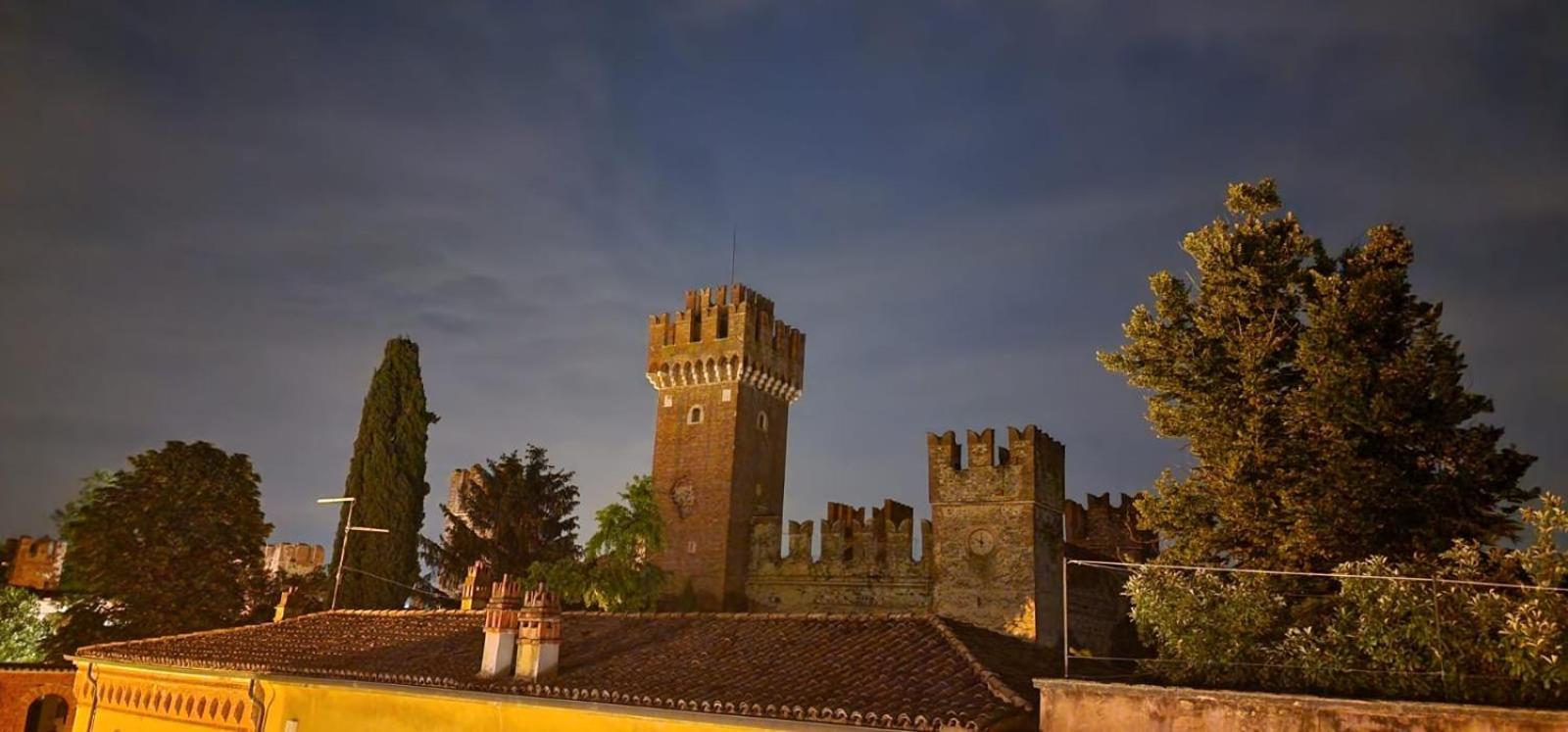 Appartamento Heidi In Centro Storico Lazise Zewnętrze zdjęcie