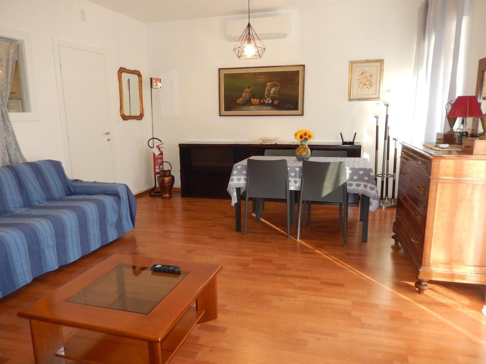 Appartamento Heidi In Centro Storico Lazise Zewnętrze zdjęcie